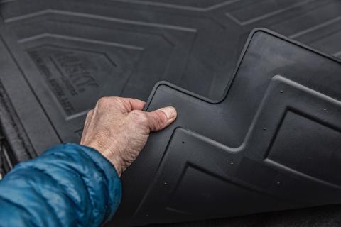 Truck Bed Mat Heavy Duty Bed Mat For 2019-2026 Silverado/Sierra 1500 69.9 Bed Length Husky Liners