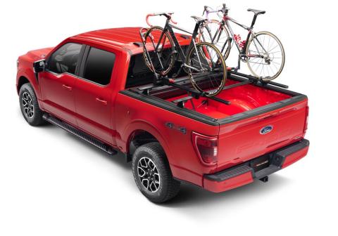 E-Series XT Locking Retractable Truck Bed Cover for 2014-2018 Chevy Silverado/GMC Sierra 1500 5' 9 inch Bed Roll N Lock