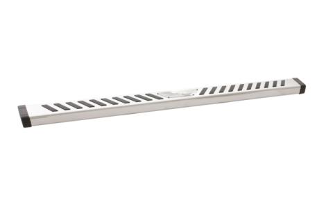 Summit Ridge 2.0 Running Board Kit Polished Stainless 2015-2017 Toyota Tundra TRD Pro CrewMax Cab Lund