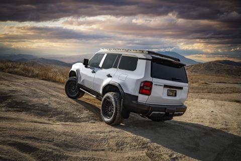 2022-2025 Toyota Tundra/2023-2025 Toyota Sequoia/2024-2025 Toyota Tacoma/2024-2025 Toyota Land Cruiser 250 Series/2025 Toyota 4Runner/2024-2025 Lexus GX550 Rear Billet Adjustable Track Bar Kit Icon Vehicle Dynamics
