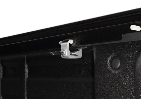 RetraxOne MX Retractable Tonneau Cover Matte One Piece Polycarbonate Finish 2015-2022 Colorado/Canyon 6' 2 inch Bed without Stake Pockets