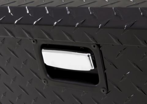 Ultima Single-Lid Crossover Storage Box 1999-2010 Chevrolet Silverado/Sierra 1500 Lund
