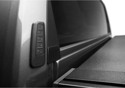 EQ Retractable Tonneau Cover 2014-2018 Silverado/Sierra 5' 9 inch Bed without Stake Pockets Standard Rails