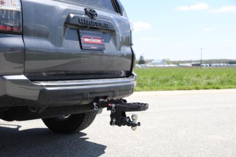 2 Inch Shank Heavy-Duty 500lb Serrated Hitch Step Gen Y Hitch