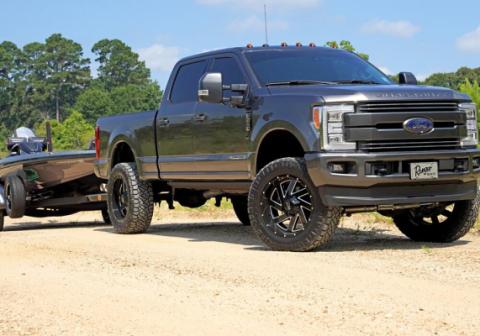 6 Inch King Edition 4-Link Lift Kit 2017-2022 Ford F-250 and F-350 Super Duty with King Front Coilovers and King Reservoir Rear Shocks 4WD Superlift