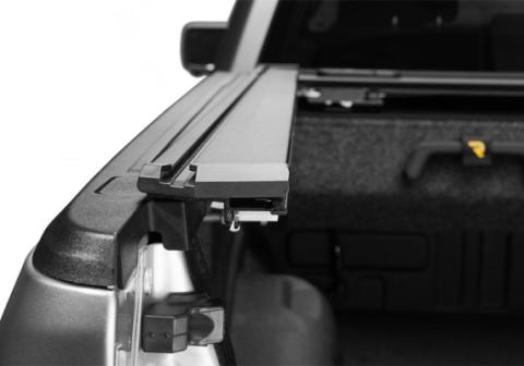 RetraxPRO with EZ-Off FRC-4000 Retractable Tonneau Cover Industrial Strength Aluminum Construction 2017-2025 Honda Ridgeline