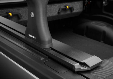 RetraxPRO with EZ-Off FRC-4000 Retractable Tonneau Cover Industrial Strength Aluminum Construction 2004-2024 Nissan Titan Crew Cab 5' 7 inch Bed with or without Utili-Track System