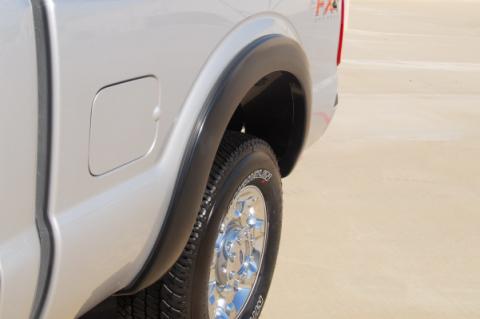Sport Style Fender Flare Set Rear, Smooth, 2-Piece Set 2011-2016 Ford F-250 Super Duty/F-350 Super Duty Fleetside Lund