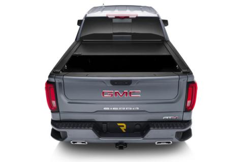 RetraxOne XR Retractable Tonneau Cover Matte One Piece Polycarbonate Construction 2019 (New Body Style)-2026 Silverado/Sierra 1500 6' 7 inch Bed without Stake Pockets Standard Rails