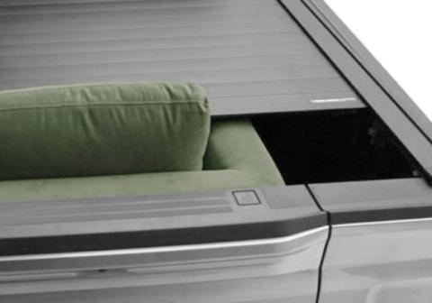 RetraxPRO Xr Retractable Tonneau Cover Industrial Strength Aluminum Construction 2022-2026 Nissan Frontier Crew Cab 5' Bed with or without Utili-Track System without Stake Pockets