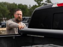 Pro X15 Tonneau Cover Black 2015-2025 Ford F-150 5 Foot 7 Inch Bed (Includes Lightning) Truxedo