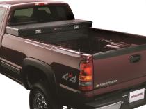 Challenger Single Lid Crossover Storage Box 1961-1965 1000/1500 Series Fleetside Dep Tub Lund