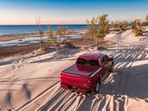 Tonneau Cover Fusion 2019 (New Body Style) 2025 Silverado/Sierra 1500 6 Foot 7 Inch Bed With Or Without MultiPro Tailgate Pull Me Over Red UnderCover