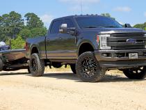 6 Inch King Edition 4-Link Lift Kit 2017-2022 Ford F-250 and F-350 Super Duty with King Front Coilovers and King Reservoir Rear Shocks 4WD Superlift