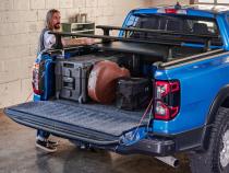 RetraxPRO Xr Retractable Tonneau Cover Industrial Strength Aluminum Construction 2015-2022 Colorado/Canyon 6' 2 inch Bed without Stake Pockets